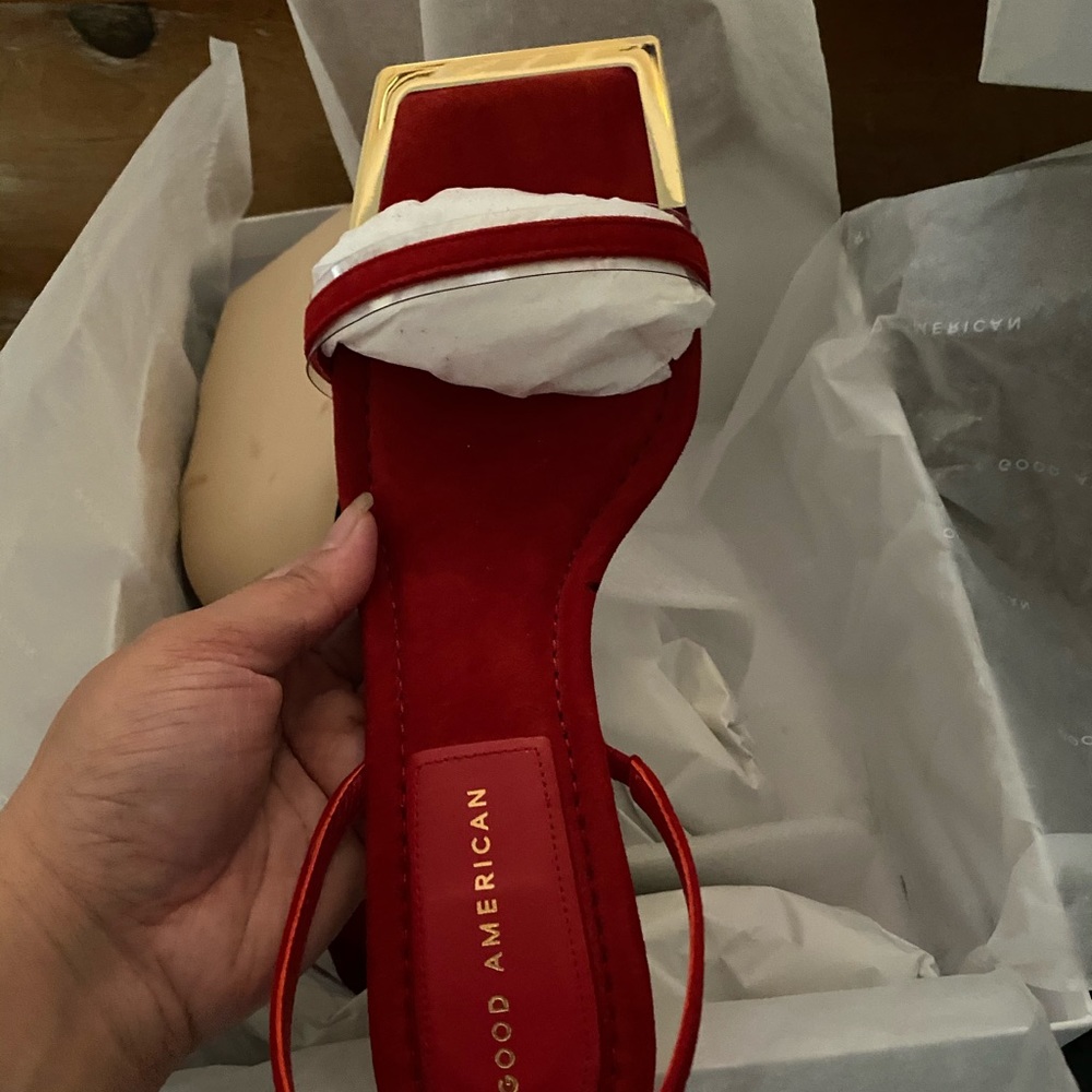 Good American strap heels